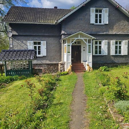 Stilvolles Grosses Ferienhaus Mit Garten Villa Mittelhof Екстериор снимка