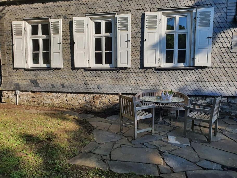 Stilvolles Grosses Ferienhaus Mit Garten Villa Mittelhof Екстериор снимка